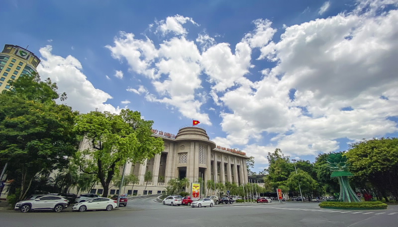 Tổ chức thực hiện các giải pháp điều hành chính sách tiền tệ và hoạt động ngân hàng năm 2022
